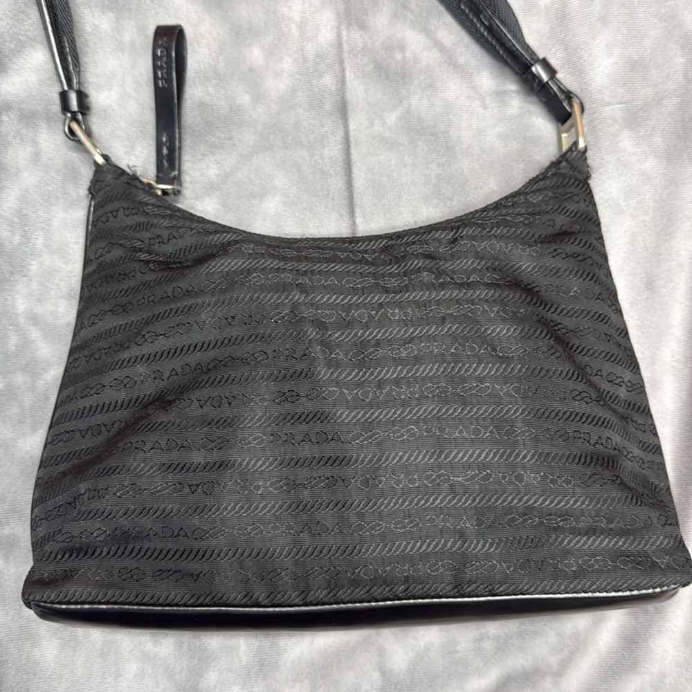 Prada shoulder bag - Picture 7 of 8